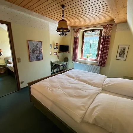 Hotel Bayerischer Hof 2*