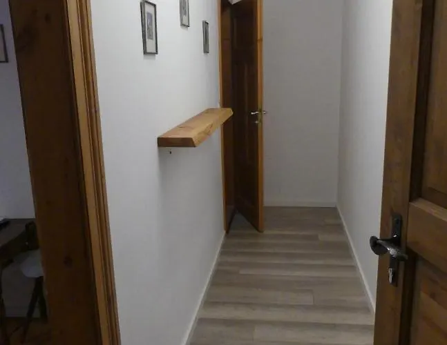 Bayerischer Hof Hotel 2*